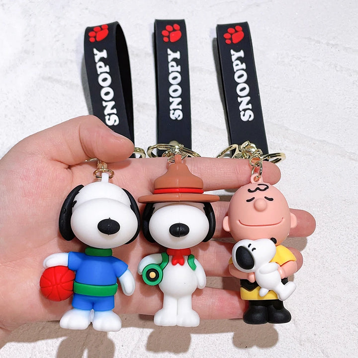 Anime Snoopy Charlie Keychain Cartoon Doll Bag Pendant Pvc Car Key Chain Decoration Key Ring Couple Accessories Birthday Gift