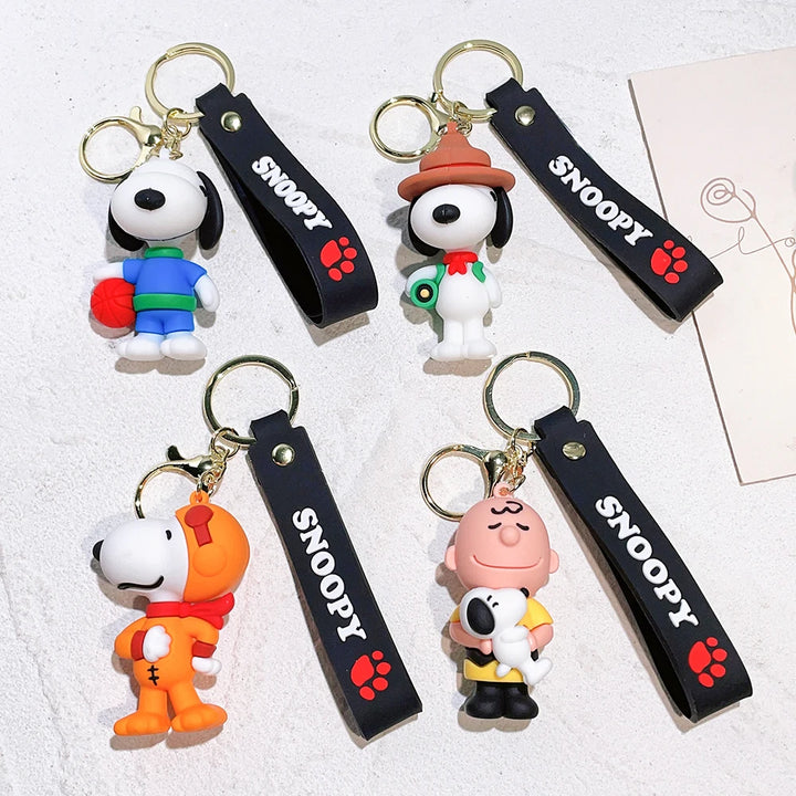 Anime Snoopy Charlie Keychain Cartoon Doll Bag Pendant Pvc Car Key Chain Decoration Key Ring Couple Accessories Birthday Gift